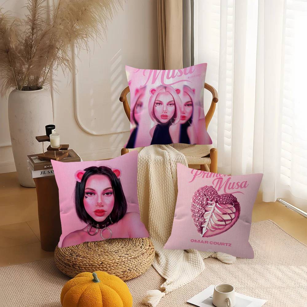 SINGER O-Omar Courtz Album   P - Home.Textiles Cushion 评论和价格